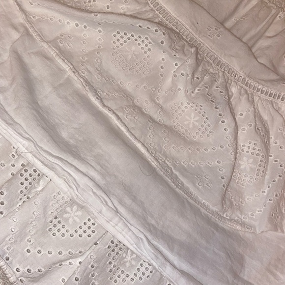 Madewell Embroidered Smock Waist Ruffle Eyelet Skirt WHITE Size Medium - Picture 5 of 6